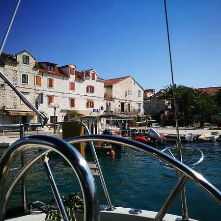 Heritage Bella Vista Трогір